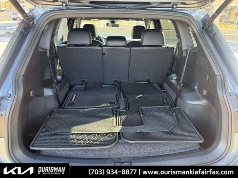 Used 2022 Volkswagen Tiguan SE R-Line image 23