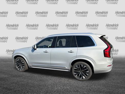Certified 2025 Volvo XC90 B6 Plus image 9