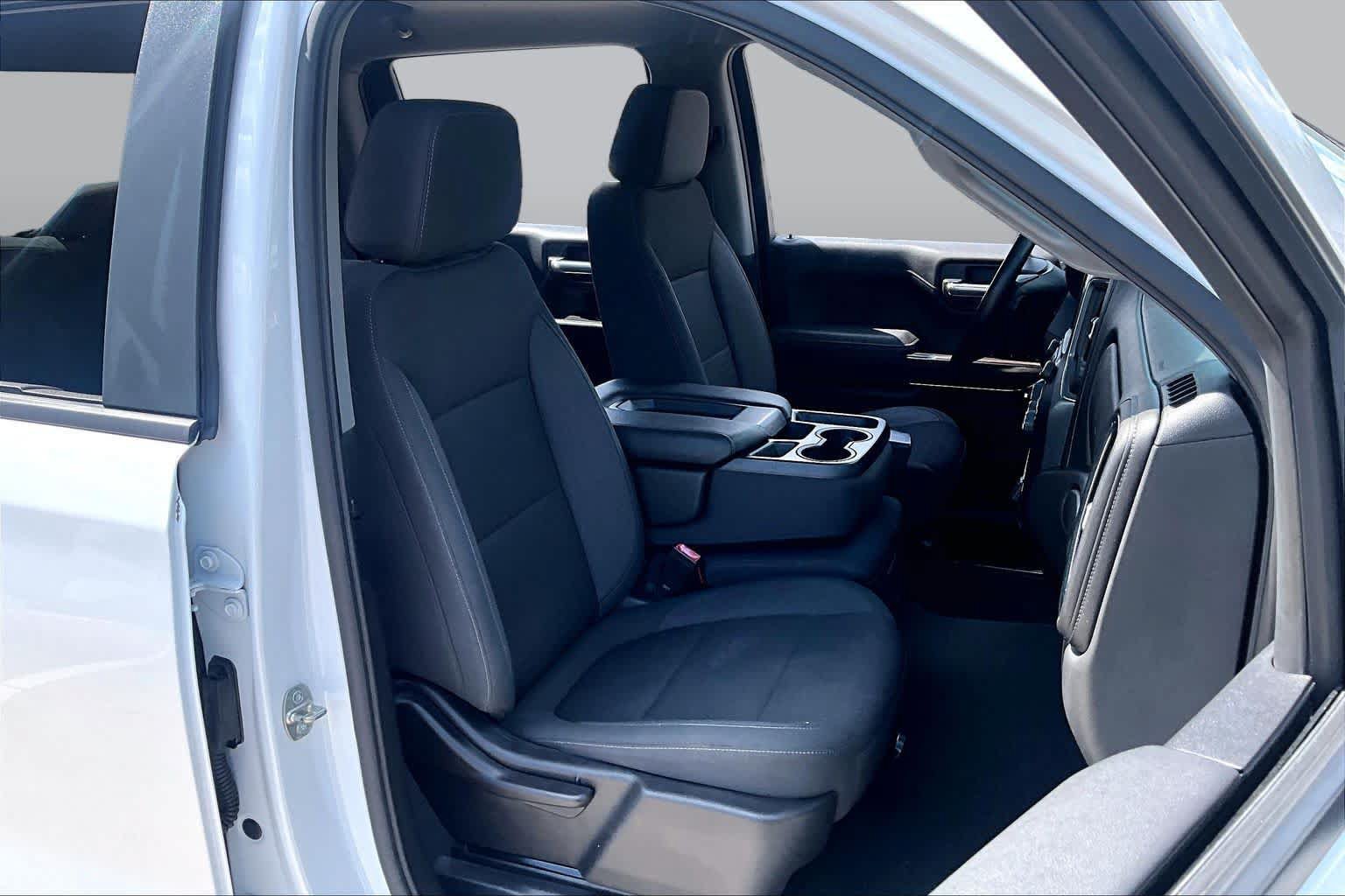 Used 2021 Chevrolet Silverado 1500 LT RWD image 9