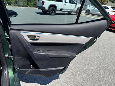 Used 2014 Toyota Corolla LE FWD image 14