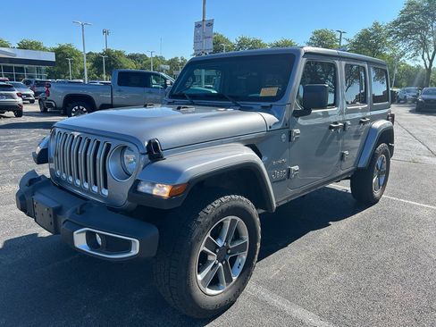Used 2021 Jeep Wrangler Unlimited Sahara w/ Cold Weather Group AWD/4WD image 1