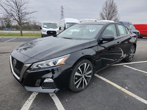 Used 2022 Nissan Altima 2.5 SR image 11