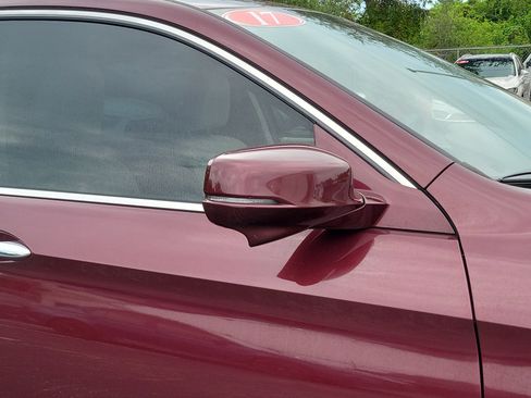 Used 2017 Honda Accord EX image 8