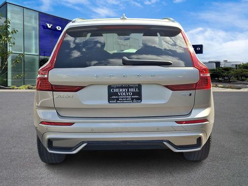 Certified 2024 Volvo XC60 B5 Core image 5