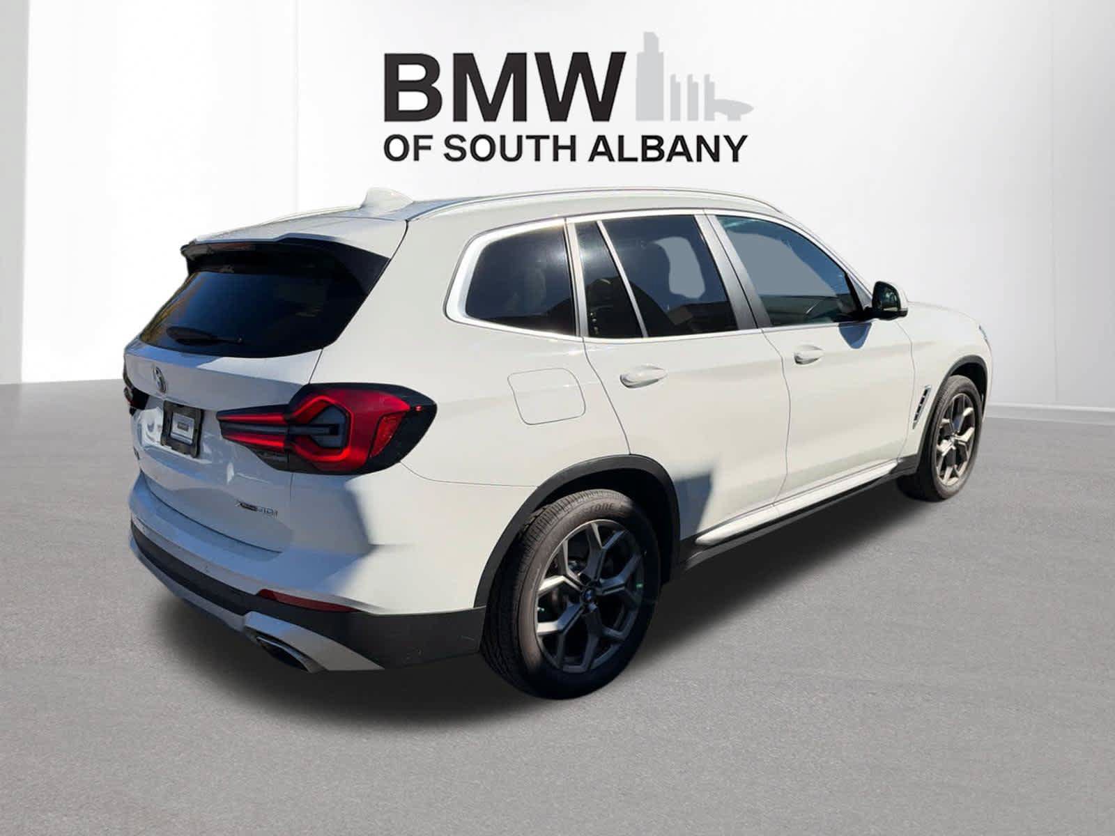Used 2022 BMW X3 xDrive30i w/ Convenience Package AWD/4WD image 5