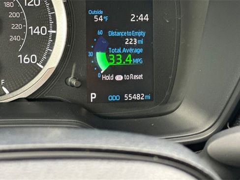 Used 2020 Toyota Corolla LE image 28