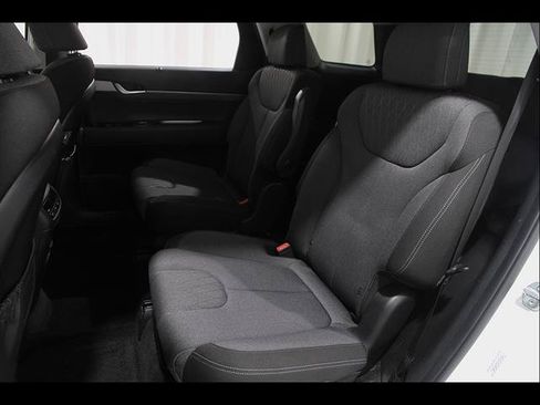 Used 2021 Hyundai Palisade SEL w/ Convenience Package AWD/4WD image 18