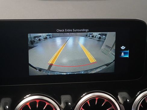 Certified 2023 Mercedes-Benz GLA 250 4MATIC image 22