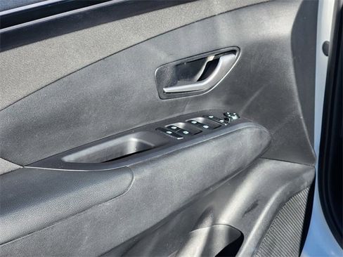 Used 2023 Hyundai Tucson SEL w/ Convenience Package image 18