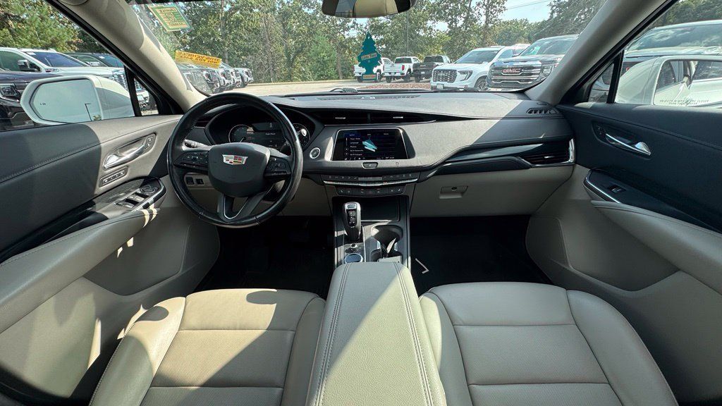 Used 2019 Cadillac XT4 Premium Luxury w/ Driver Assist Package AWD/4WD image 12