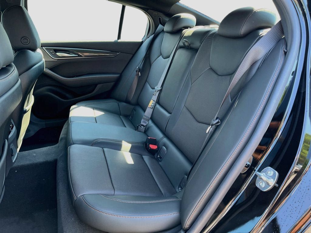 New 2026 Cadillac CT5 Sport w/ Technology Package RWD image 30