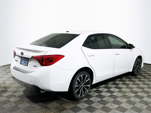 Certified 2017 Toyota Corolla XSE image 8