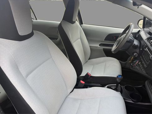 Used 2014 Toyota Prius C One FWD image 26