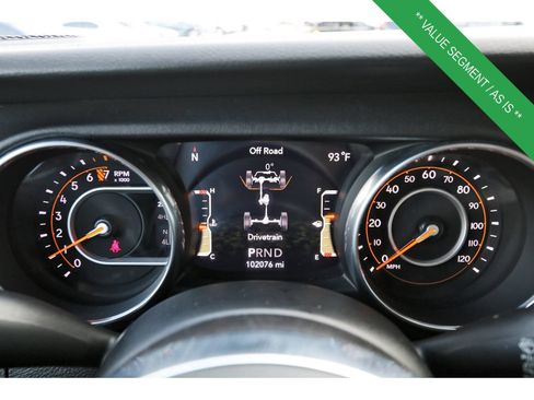 Used 2018 Jeep Wrangler Unlimited Sahara AWD/4WD image 18