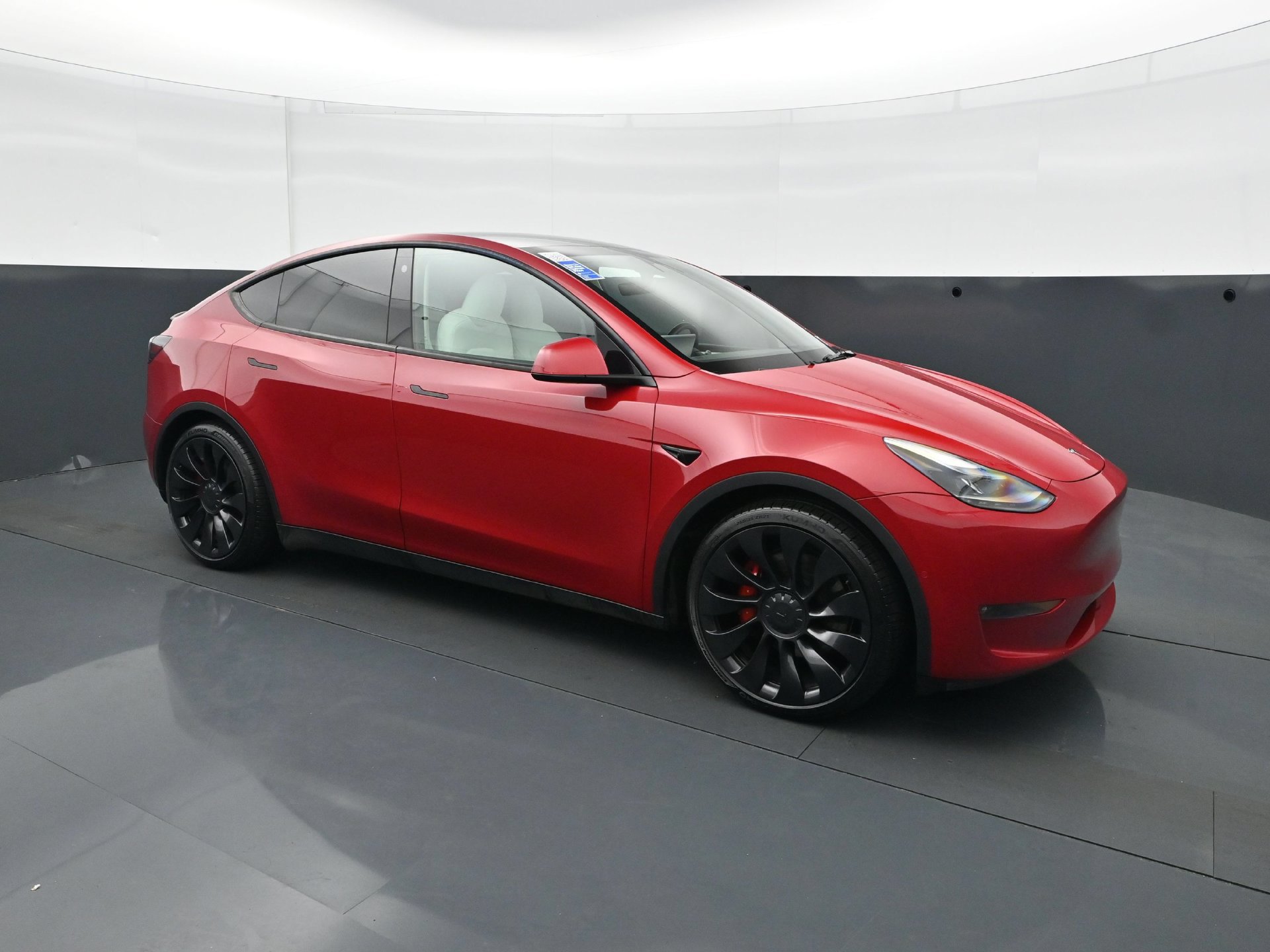 Used 2022 Tesla Model Y Performance AWD/4WD image 9