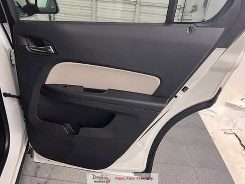 Used 2016 Chevrolet Equinox LTZ w/ Enhanced Convenience Package image 35