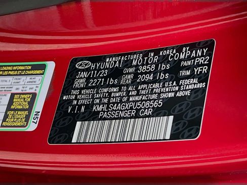 Used 2023 Hyundai Elantra SEL w/ Convenience Package FWD image 32