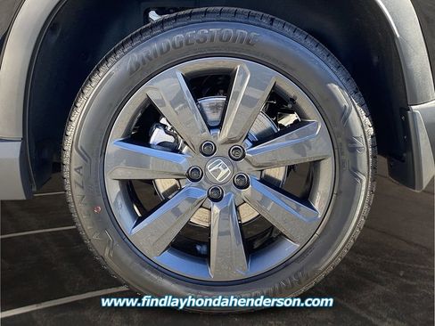 New 2026 Honda Pilot Sport image 7