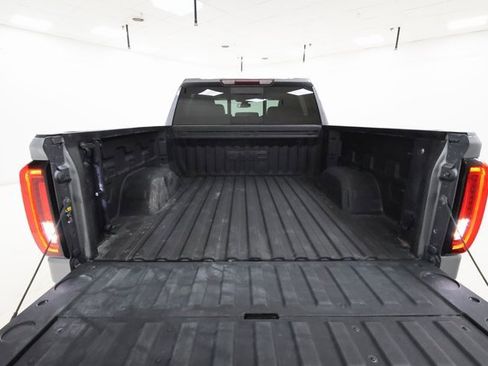 Used 2020 GMC Sierra 1500 SLT w/ SLT Premium Plus Package image 19