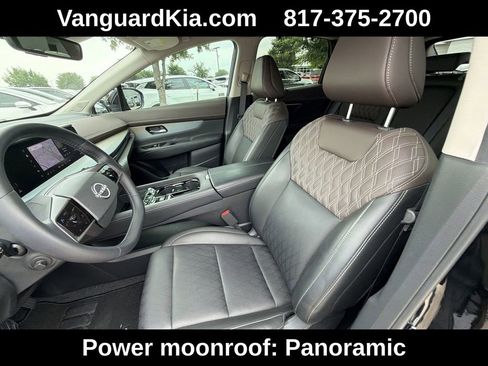 Used 2025 Nissan Murano Platinum AWD/4WD image 15