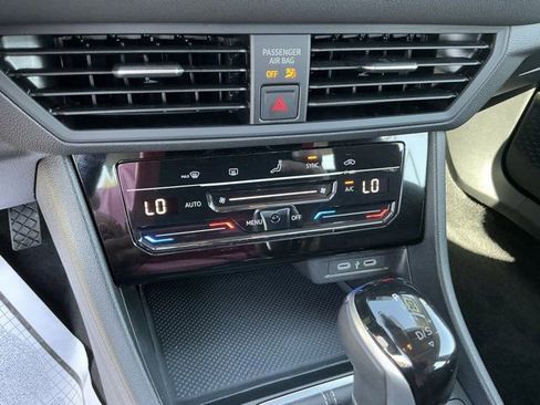 Used 2025 Volkswagen Jetta S FWD image 21