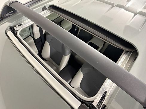 Used 2023 Toyota RAV4 XLE image 21