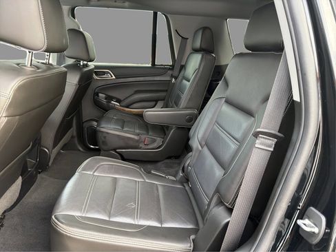 Used 2019 GMC Yukon Denali w/ Denali Ultimate Black Edition AWD/4WD image 28