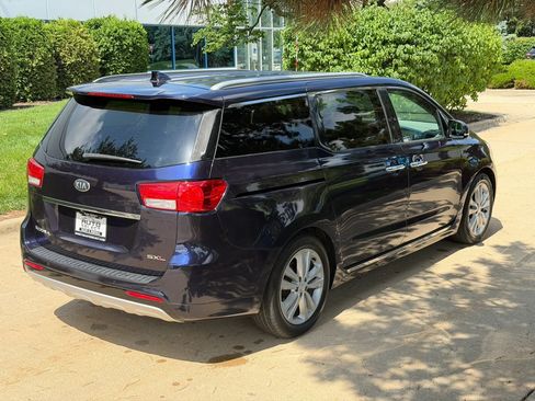 Used 2018 Kia Sedona SX Limited FWD image 5