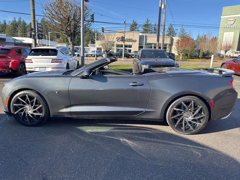 Used 2016 Chevrolet Camaro LT image 13