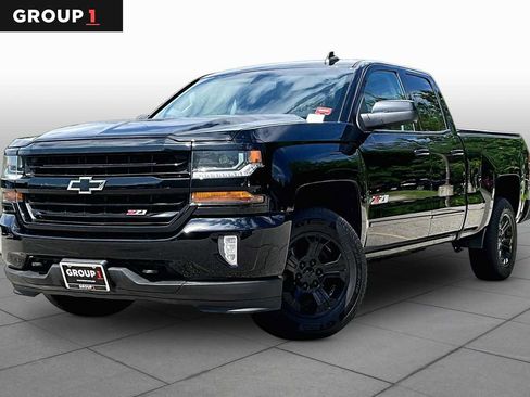 Used 2017 Chevrolet Silverado 1500 LT w/ Midnight Edition AWD/4WD image 1
