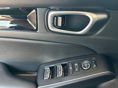 Used 2024 Honda Civic Touring image 11