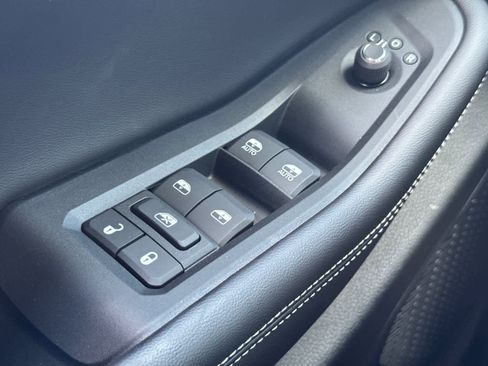 New 2025 Jeep Grand Cherokee Limited w/ Black Appearance Package image 23