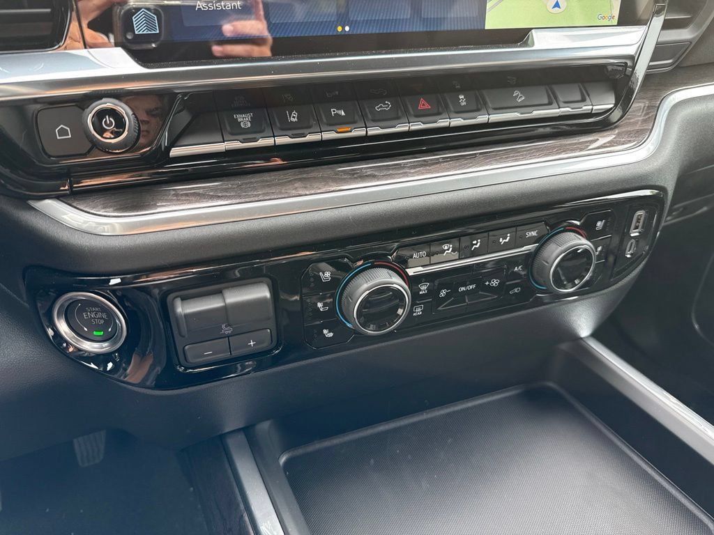 New 2026 Chevrolet Silverado 2500 LTZ w/ LTZ Plus Package AWD/4WD image 39