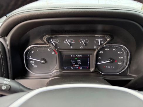 Used 2021 GMC Sierra 1500 Elevation image 13