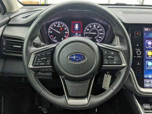 Certified 2025 Subaru Outback Premium AWD/4WD image 18