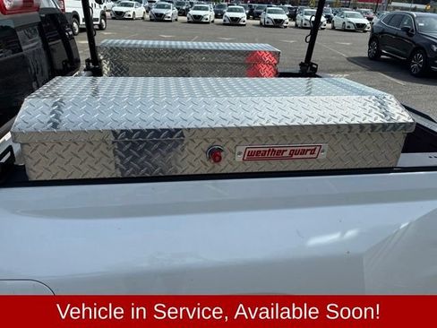 Used 2024 Chevrolet Colorado W/T w/ Safety Package RWD image 10