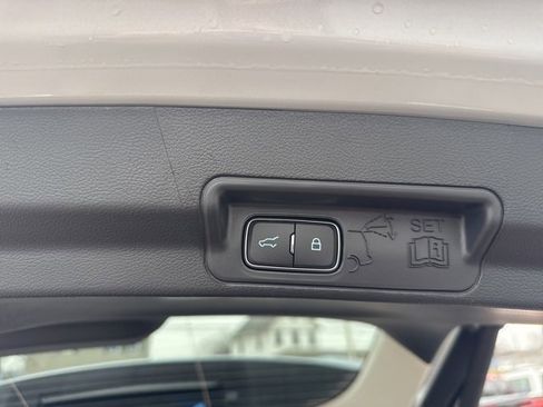 New 2026 Ford Explorer Active image 47