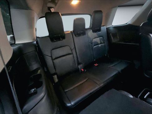 Used 2023 Nissan Pathfinder Platinum image 25