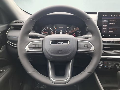 New 2026 Jeep Compass Latitude w/ Quick Order Package 29K AWD/4WD image 19