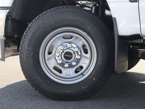 New 2026 Ford F350 XL w/ XL Chrome Package AWD/4WD image 2