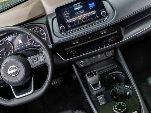 Certified 2023 Nissan Rogue SV w/ SV Premium B Package image 20