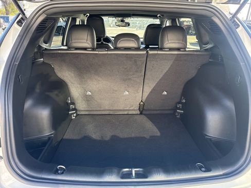 Certified 2025 Jeep Compass Latitude image 7