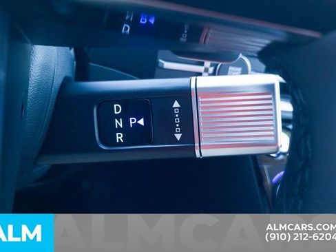 Used 2025 Hyundai Santa Fe SEL image 24