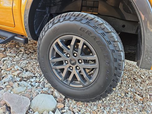 Used 2021 Ford Ranger XLT w/ Tremor Off-Road Package image 11