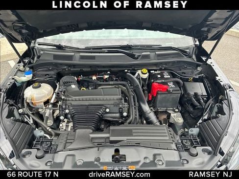 Used 2023 Lincoln Corsair AWD image 27