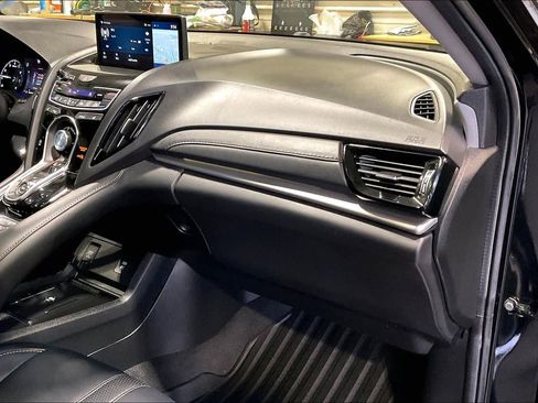 Used 2024 Acura RDX SH-AWD w/ Technology Package image 17