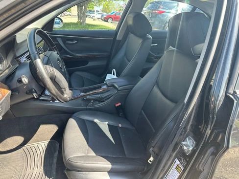 Used 2006 BMW 325i Sedan RWD image 14