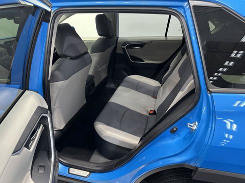 Used 2019 Toyota RAV4 XLE w/ Convenience Package AWD/4WD image 27