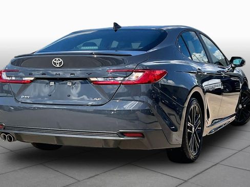 Used 2026 Toyota Camry SE FWD image 13