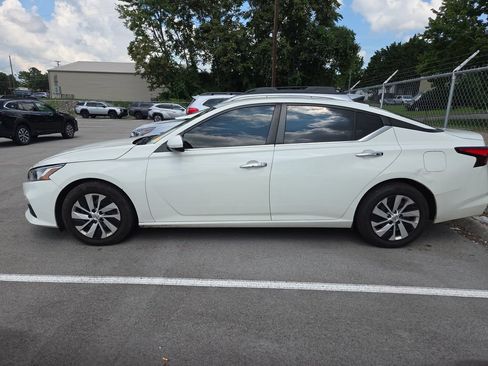 Used 2020 Nissan Altima 2.5 S FWD image 7